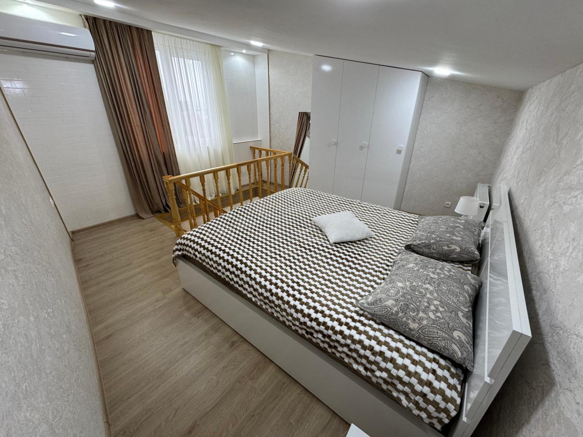 Tamuna Apartment Тбилиси Екстериор снимка