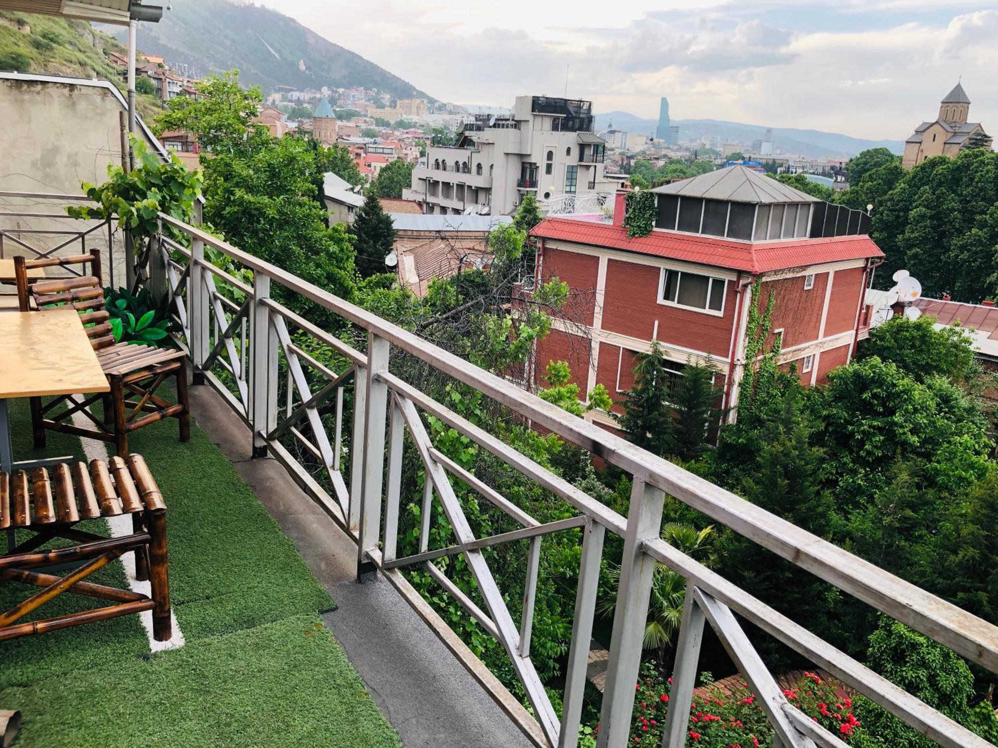 Tamuna Apartment Тбилиси Екстериор снимка