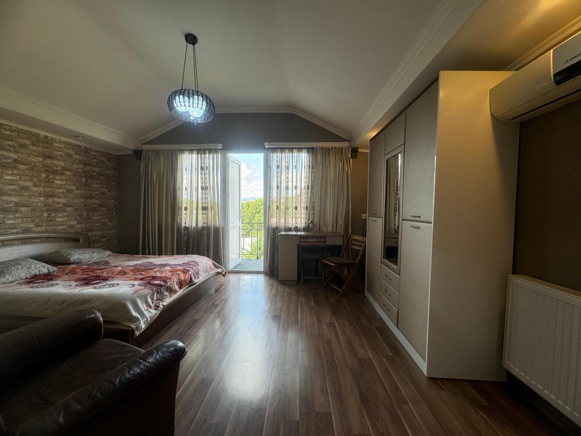 Tamuna Apartment Тбилиси Екстериор снимка